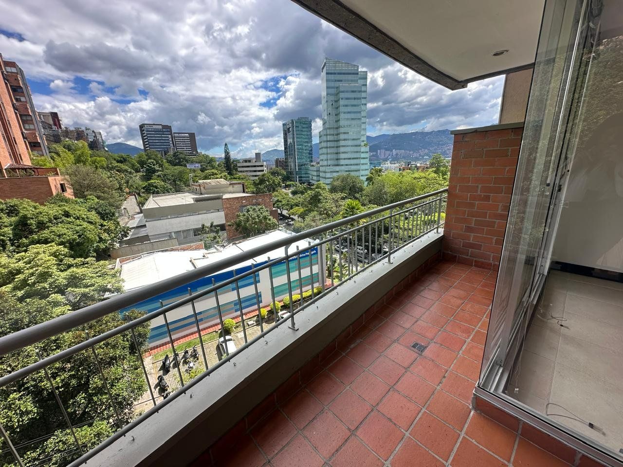 APARTAMENTO EN VENTA UBICADO EN MEDELLIN SECTOR CASTROPOL - 14