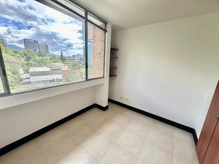 APARTAMENTO EN VENTA UBICADO EN MEDELLIN SECTOR CASTROPOL - 5