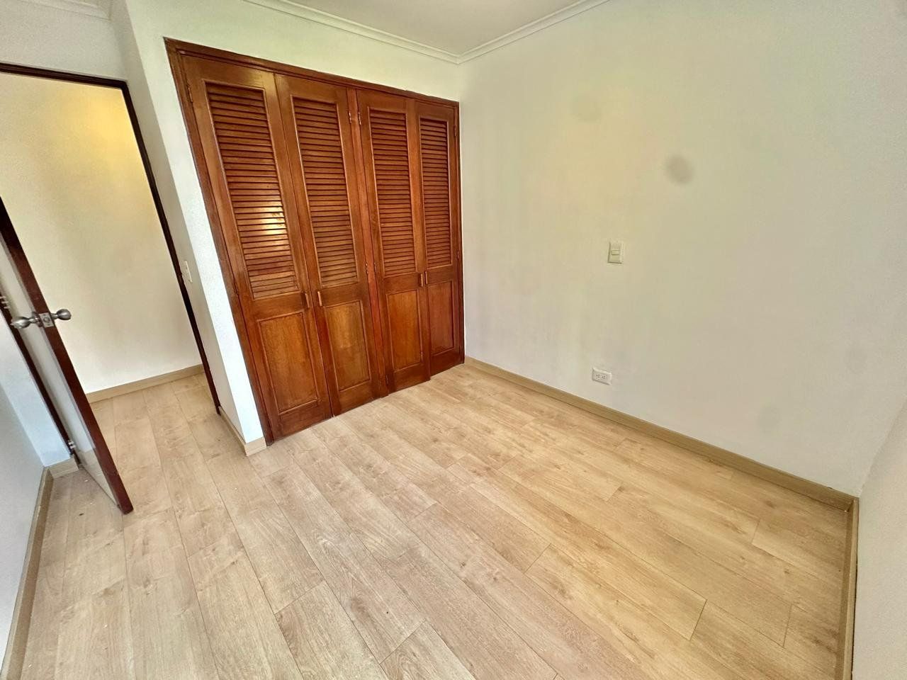 APARTAMENTO EN ARRIENDO UBICADO EN POBLADO SECTOR CASTROPOL - 5