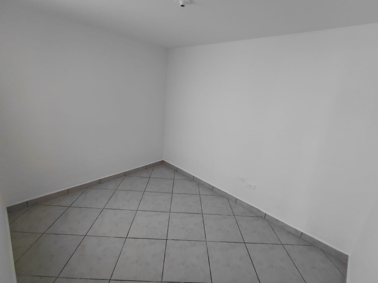 CASA EN ARRIENDO UBICADA EN MEDELLIN SECTOR SAN PABLO - 10