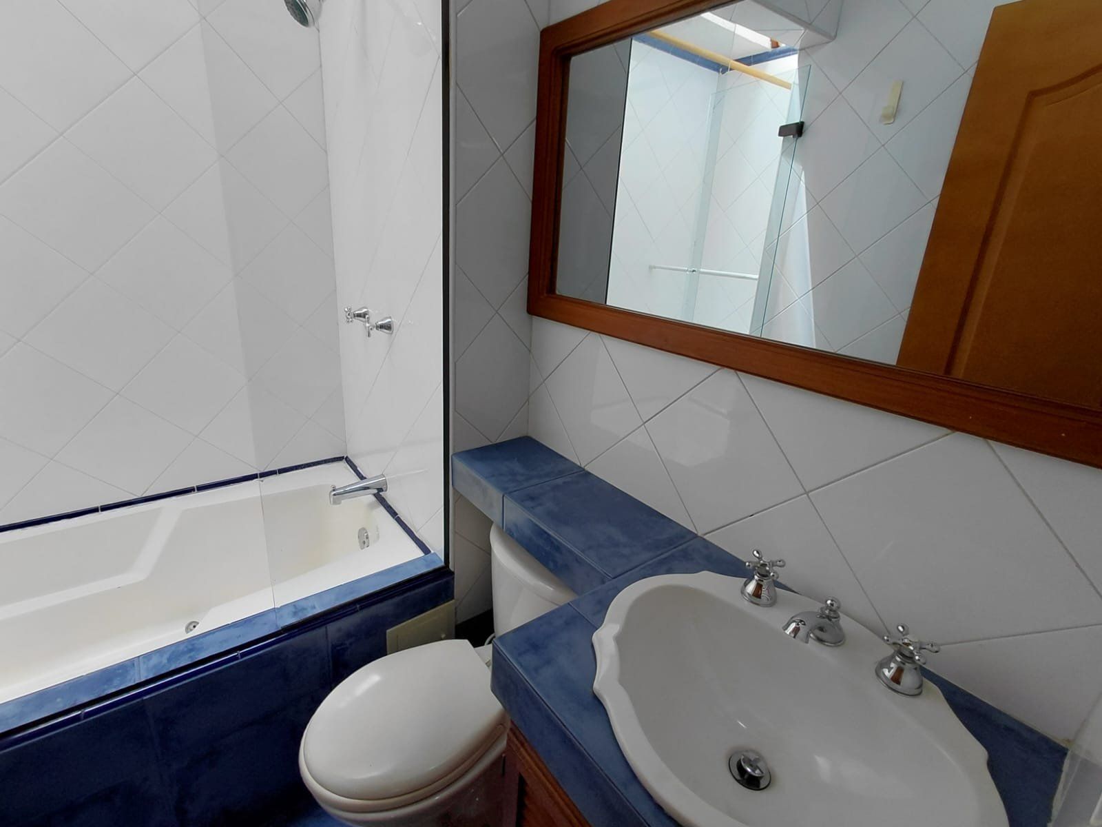 APARTAMENTO EN ARRIENDO UBICADO EN MEDELLIN SECTOR LOS CONQUISTADORES - 8