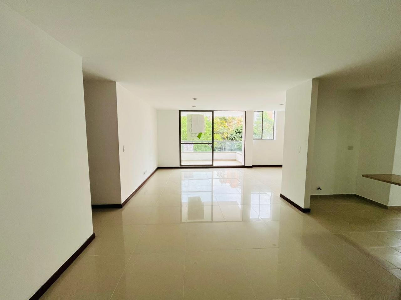 APARTAMENTO EN ARRIENDO UBICADO EN ENVIGADO SECTOR ZUÑIGA - 2
