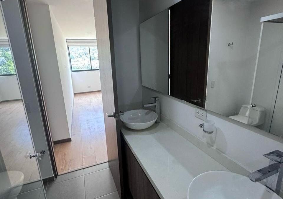 APARTAMENTO EN ARRIENDO UBICADO EN ENVIGADO SECTOR CAROLINA CAMPESTRE - 11