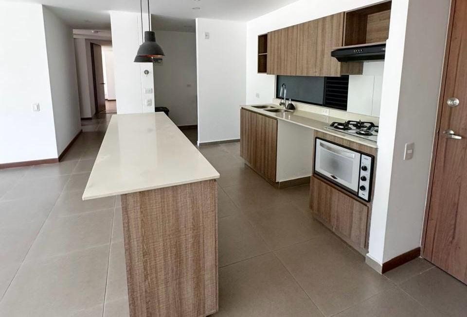 APARTAMENTO EN ARRIENDO UBICADO EN ENVIGADO SECTOR CAROLINA CAMPESTRE - 3