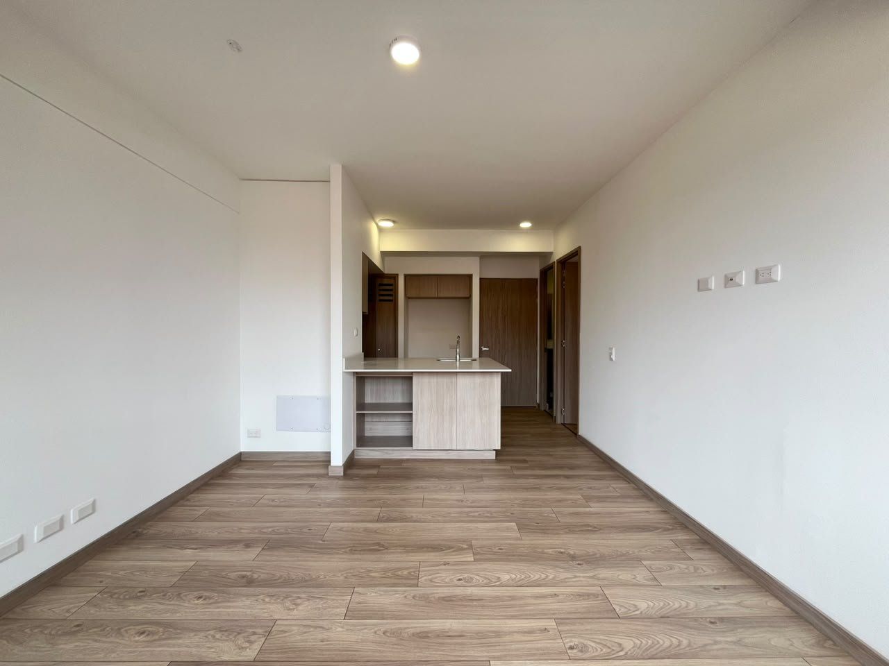 APARTAMENTO EN ARRIENDO UBICADO EN RIONEGRO SECTOR SAN NICOLAS - 2