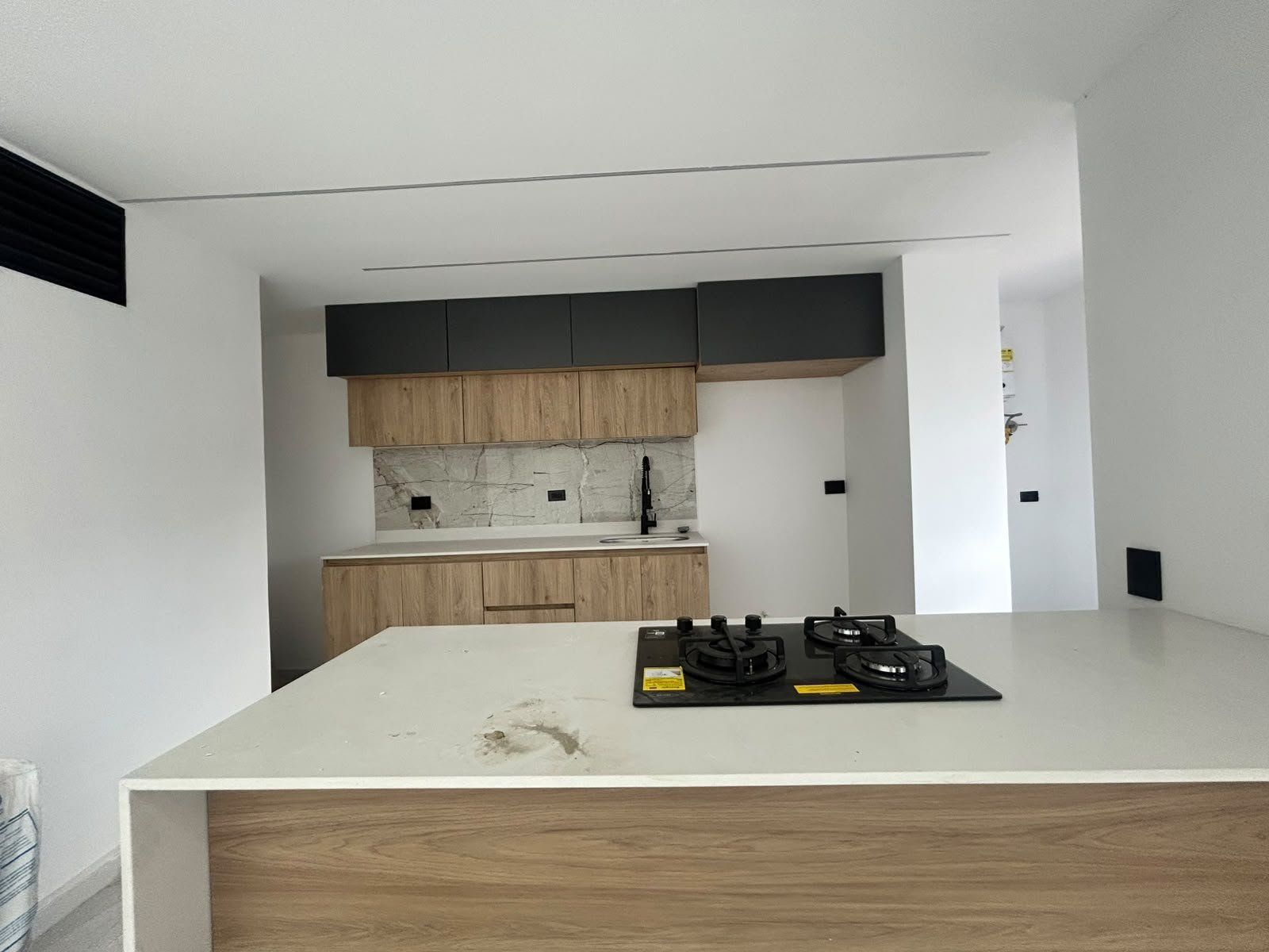 APARTAMENTO EN ARRIENDO UBICADO EN MEDELLIN SECTOR LA CASTELLANA - 5