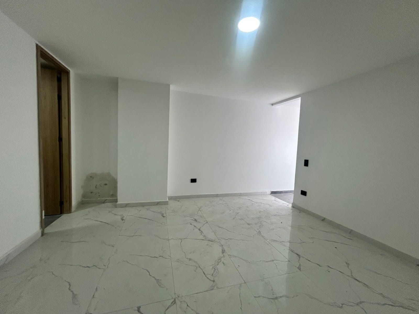 APARTAMENTO EN ARRIENDO UBICADO EN MEDELLIN SECTOR LA CASTELLANA - 2