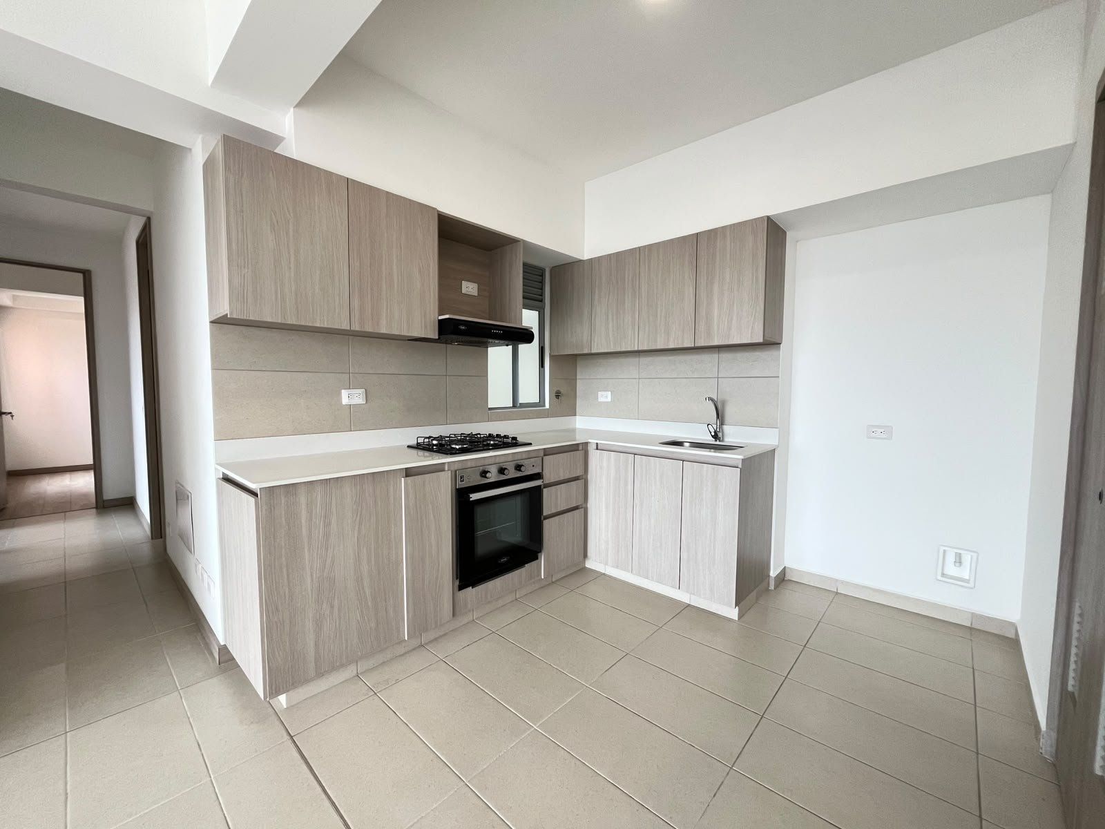 APARTAMENTO EN ARRIENDO UBICADO EN RIONEGRO SECTOR SAN NICOLAS - 3