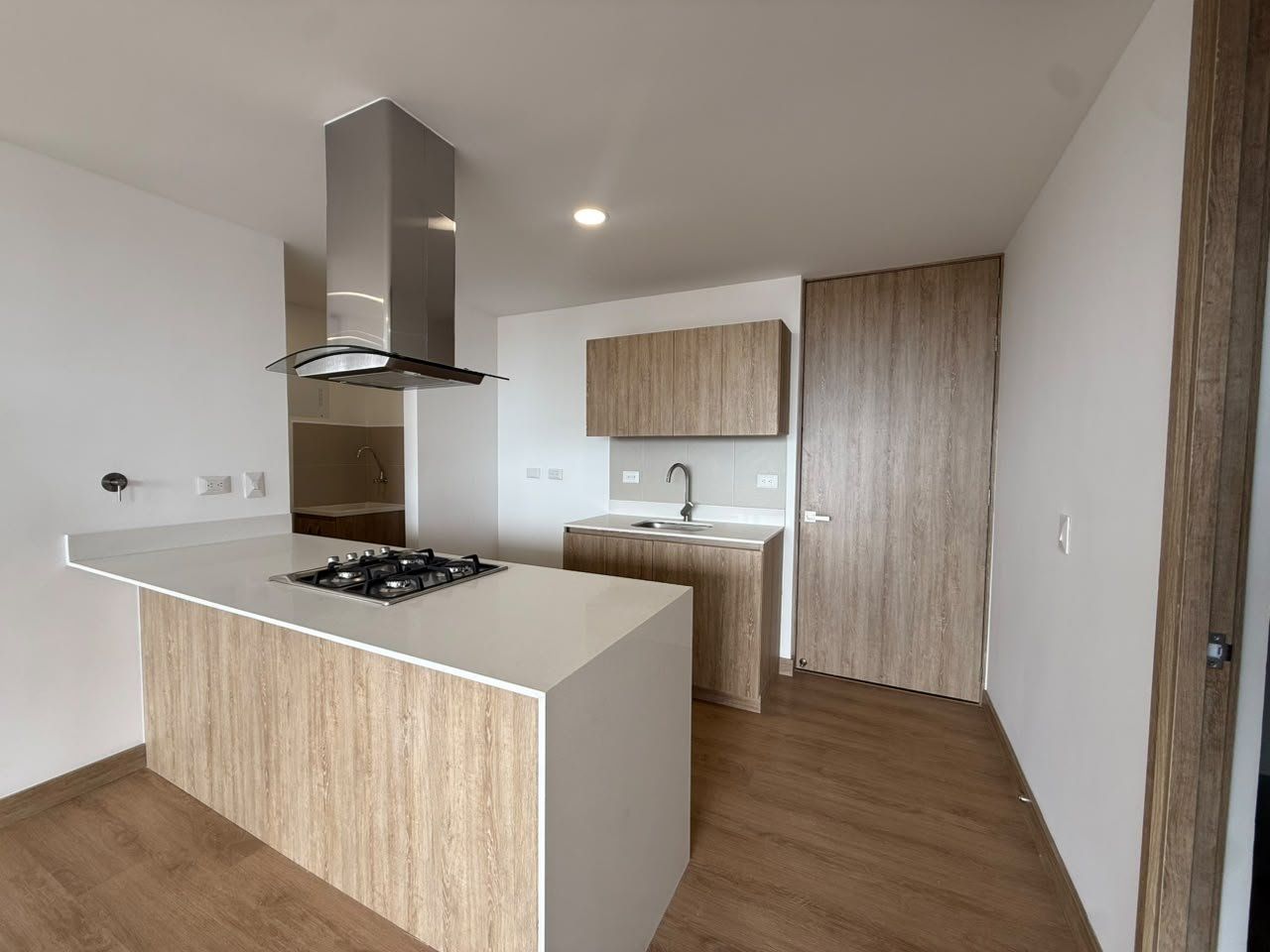 APARTAMENTO EN ARRIENDO UBICADO EN RIONEGRO SECTOR EL PORVENIR - 3