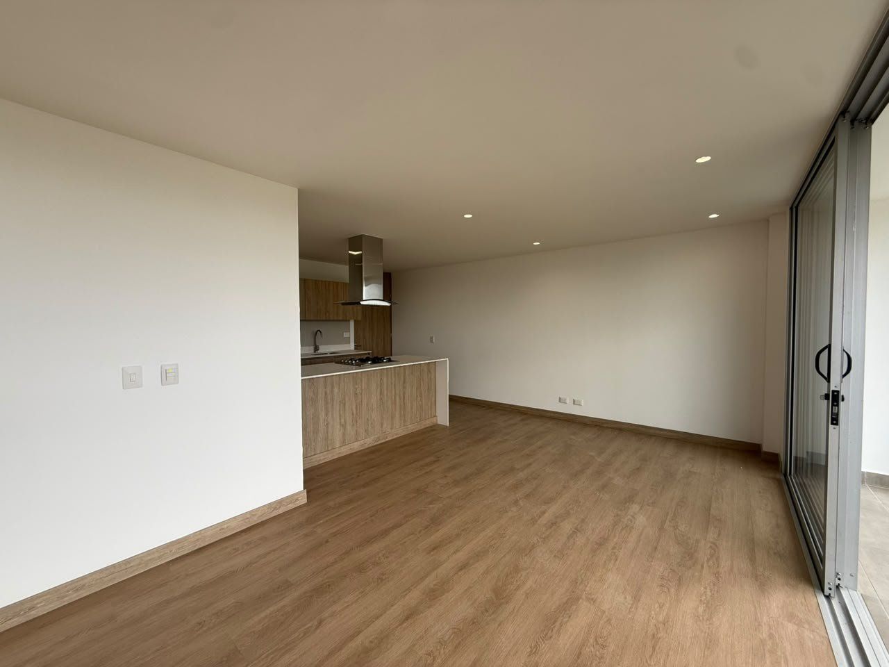 APARTAMENTO EN ARRIENDO UBICADO EN RIONEGRO SECTOR EL PORVENIR - 3