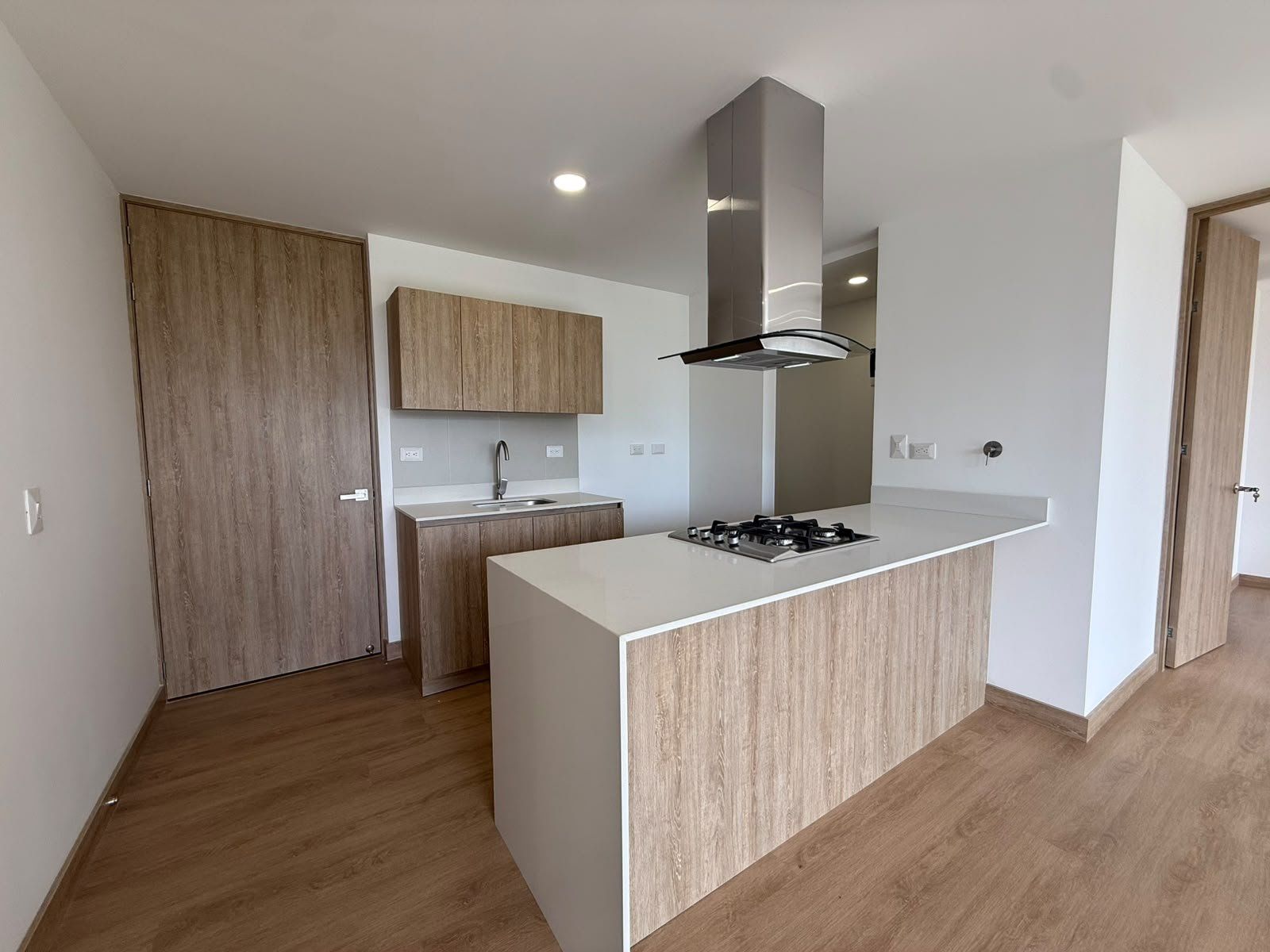 APARTAMENTO EN ARRIENDO UBICADO EN RIONEGRO SECTOR EL PORVENIR - 3