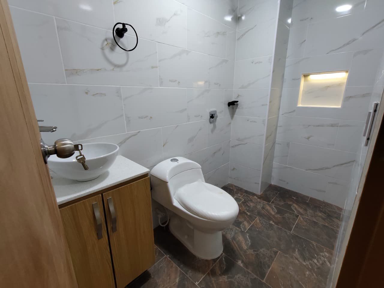 LOCAL EN ARRIENDO UBICADO EN MARINILLA SECTOR CENTRO - 4