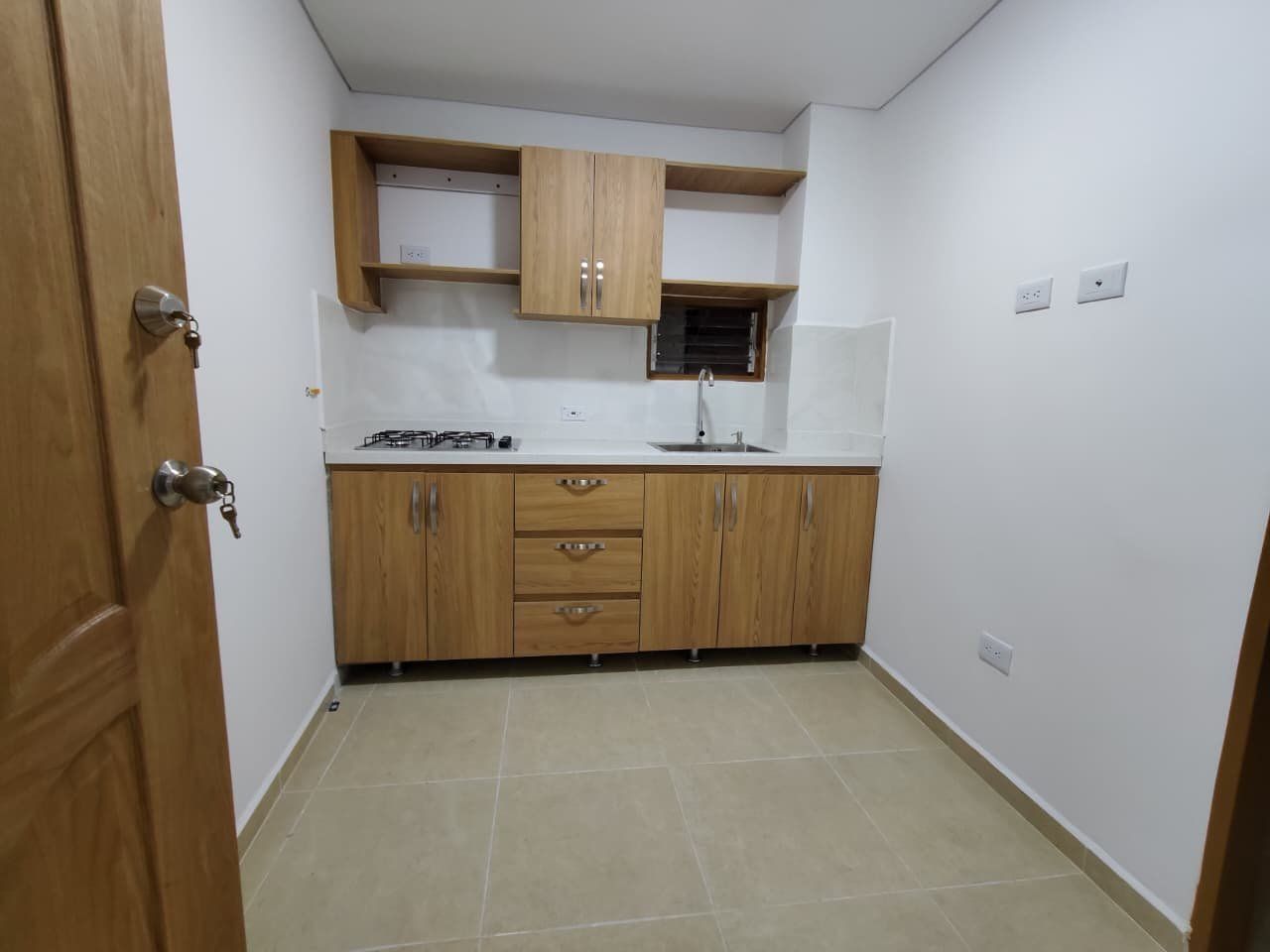 APARTAESTUDIO EN ARRIENDO UBICADO EN MARINILLA SECTOR CENTRO - 2