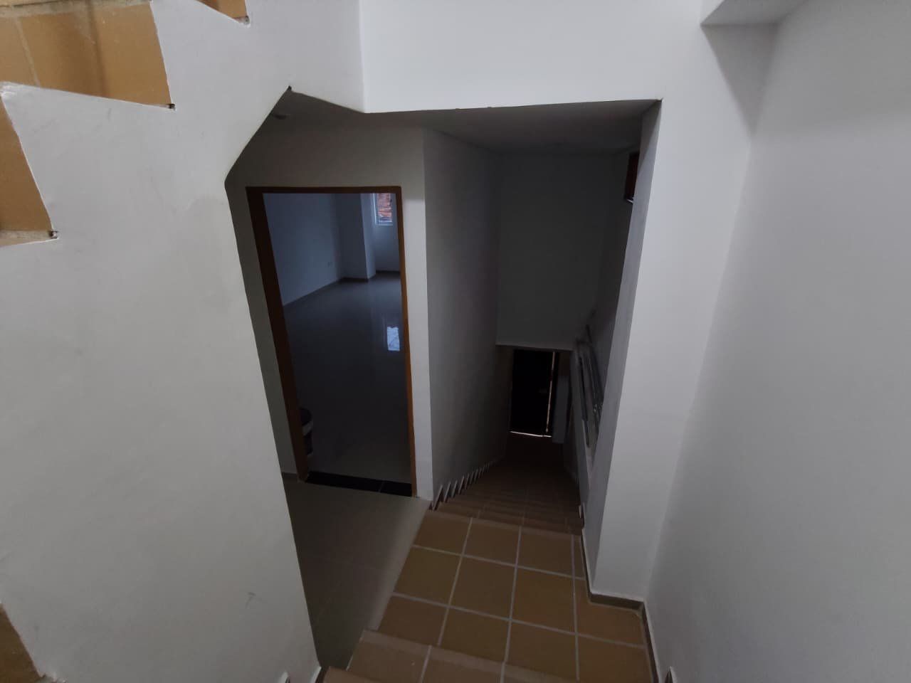 LOCAL EN ARRIENDO UBICADO EN MARINILLA SECTOR CENTRO - 2