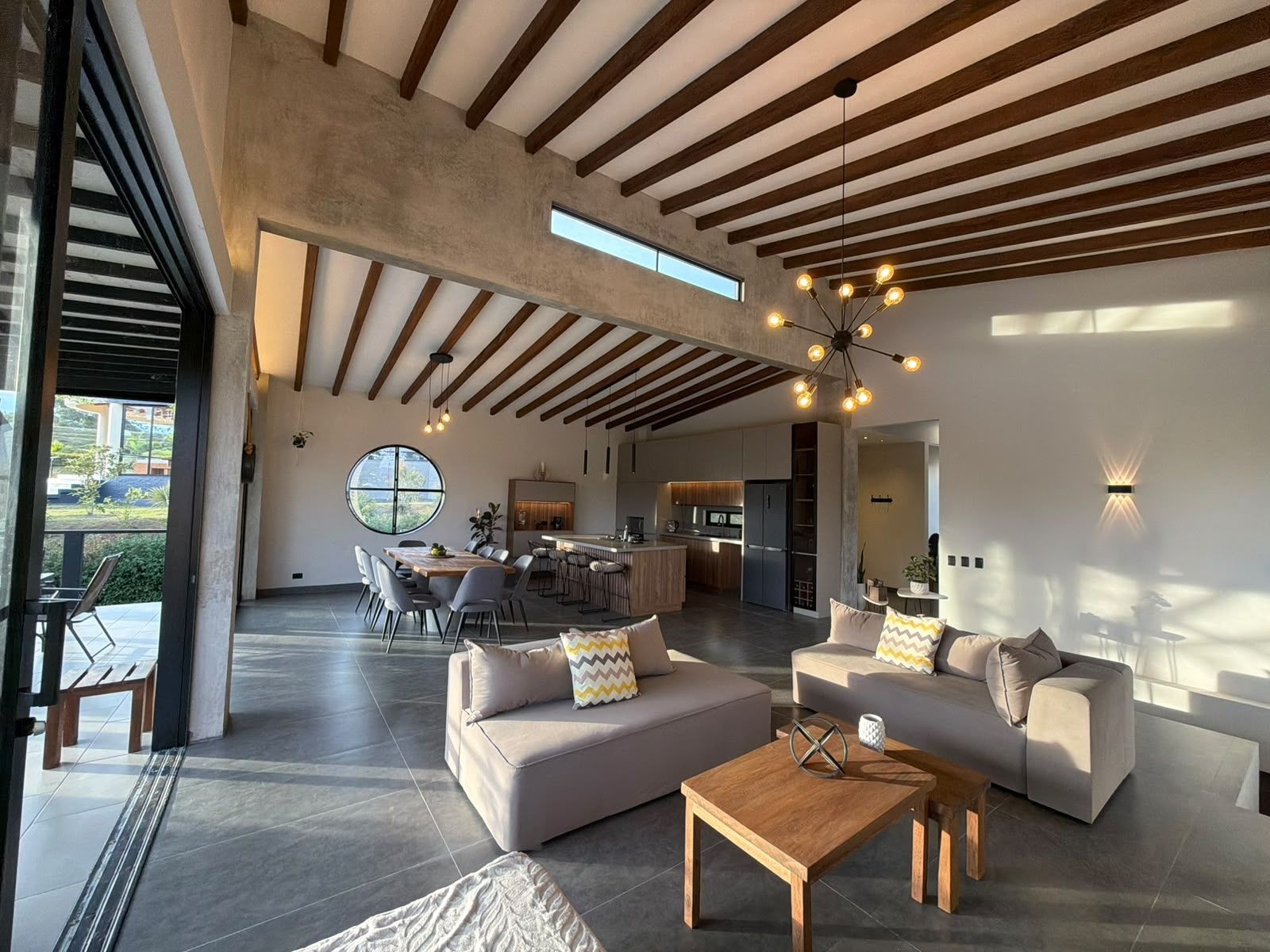 CASA EN VENTA UBICADA EN RIONEGRO SECTOR SAN ANTONIO - 4