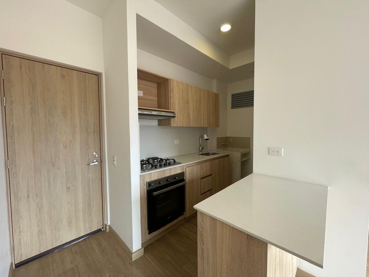APARTAMENTO EN ARRIENDO UBICADO EN RIONEGRO SECTOR EL PORVENIR - 2
