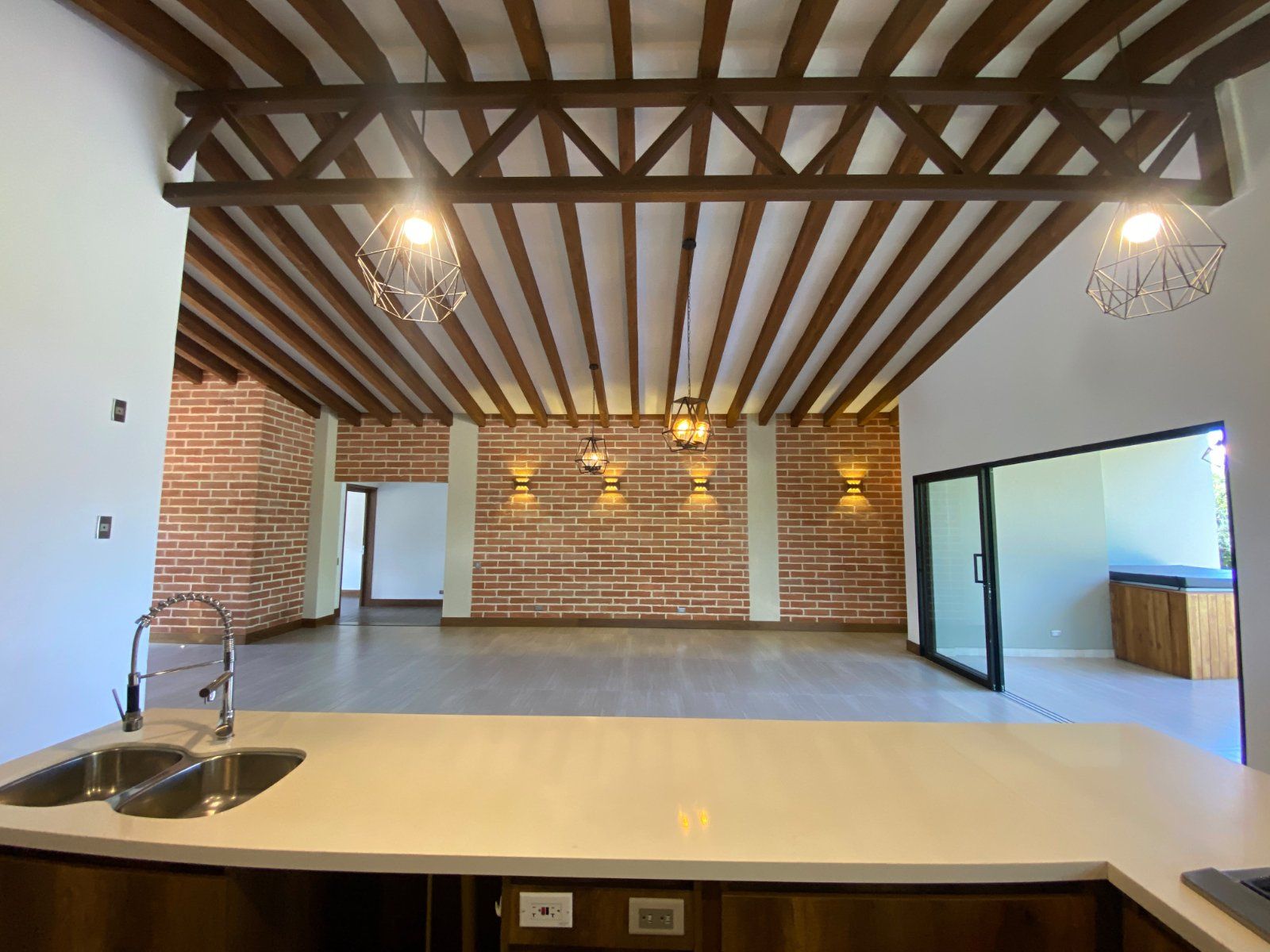 CASA EN VENTA UBICADA EN RIONEGRO - 3