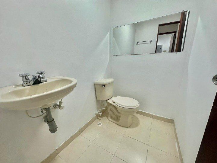 OFICINA EN ARRIENDO UBICADA EN MEDELLIN SECTOR POBLADO - 7