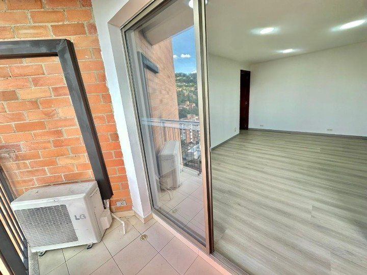 OFICINA EN ARRIENDO UBICADA EN MEDELLIN SECTOR POBLADO - 8