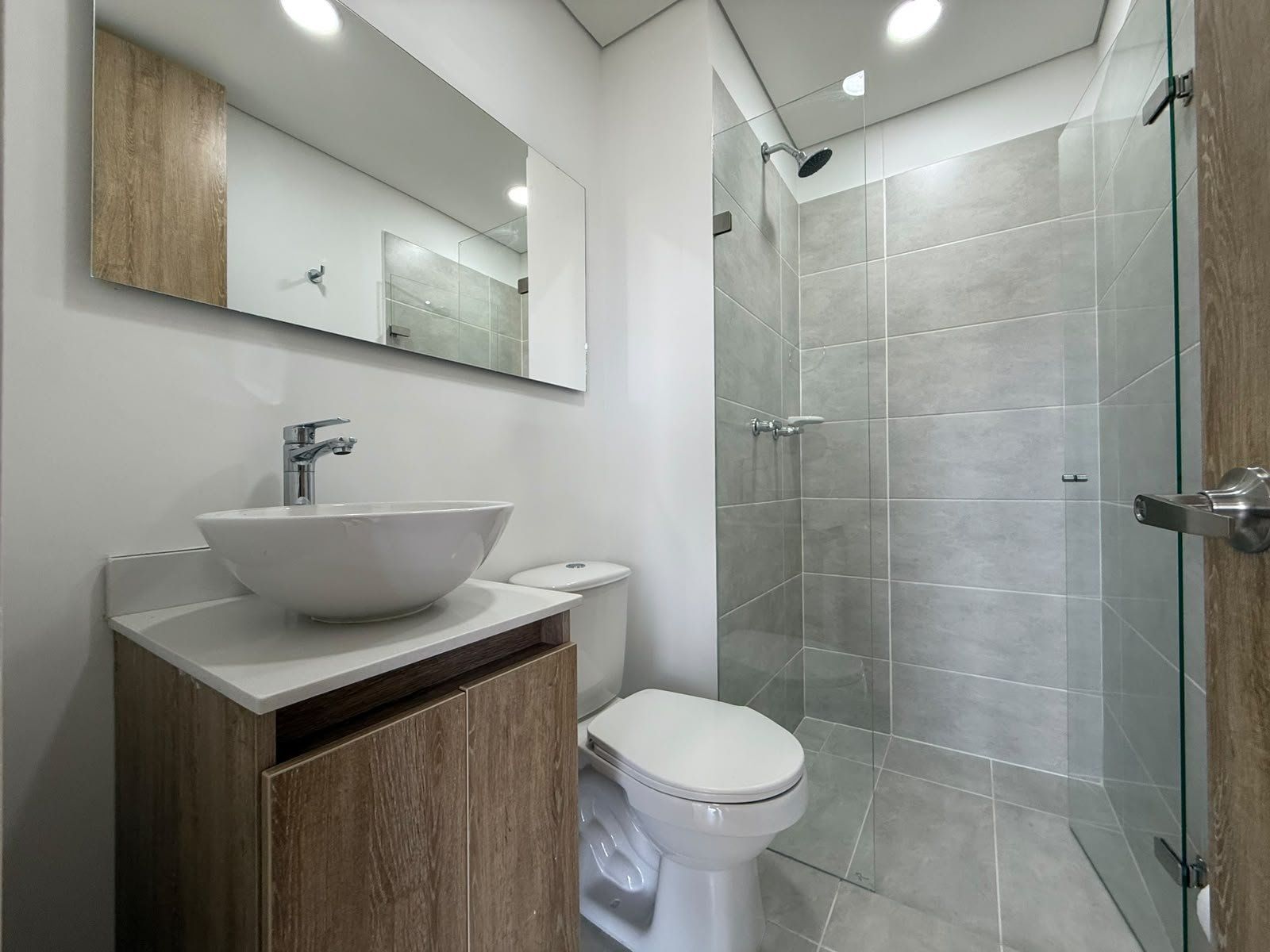 APARTAMENTO EN ARRIENDO UBICADO EN ITAGUI SECTOR DITAIRES - 4