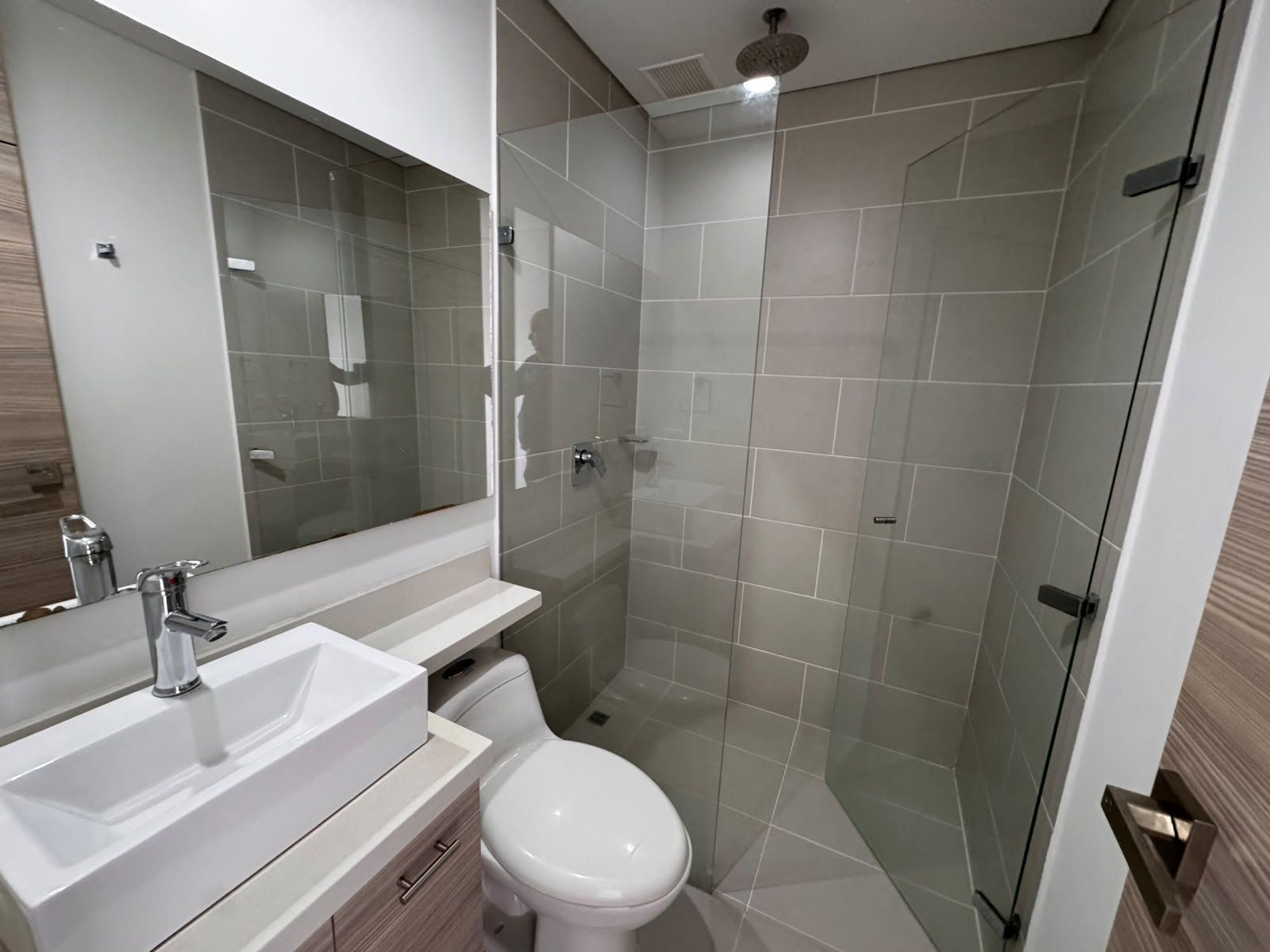 APARTAMENTO EN ARRIENDO UBICADO MEDELLÍN SECTOR CASTROPOL - 7