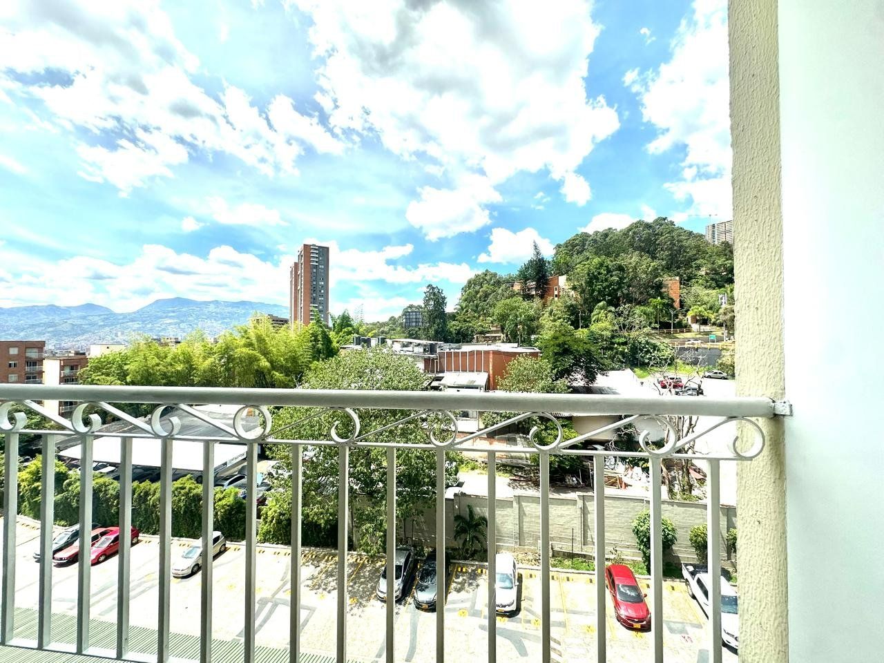 APARTAMENTO EN ARRIENDO UBICADO EN MEDELLIN SECTOR POBLADO - 8