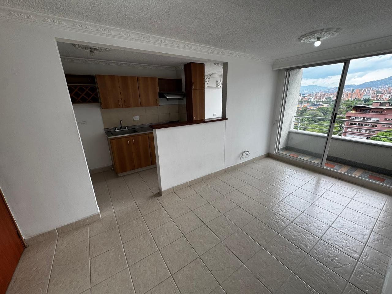 APARTAMENTO EN ARRIENDO UBICADO EN MEDELLÍN SECTOR ESTADIO - 2
