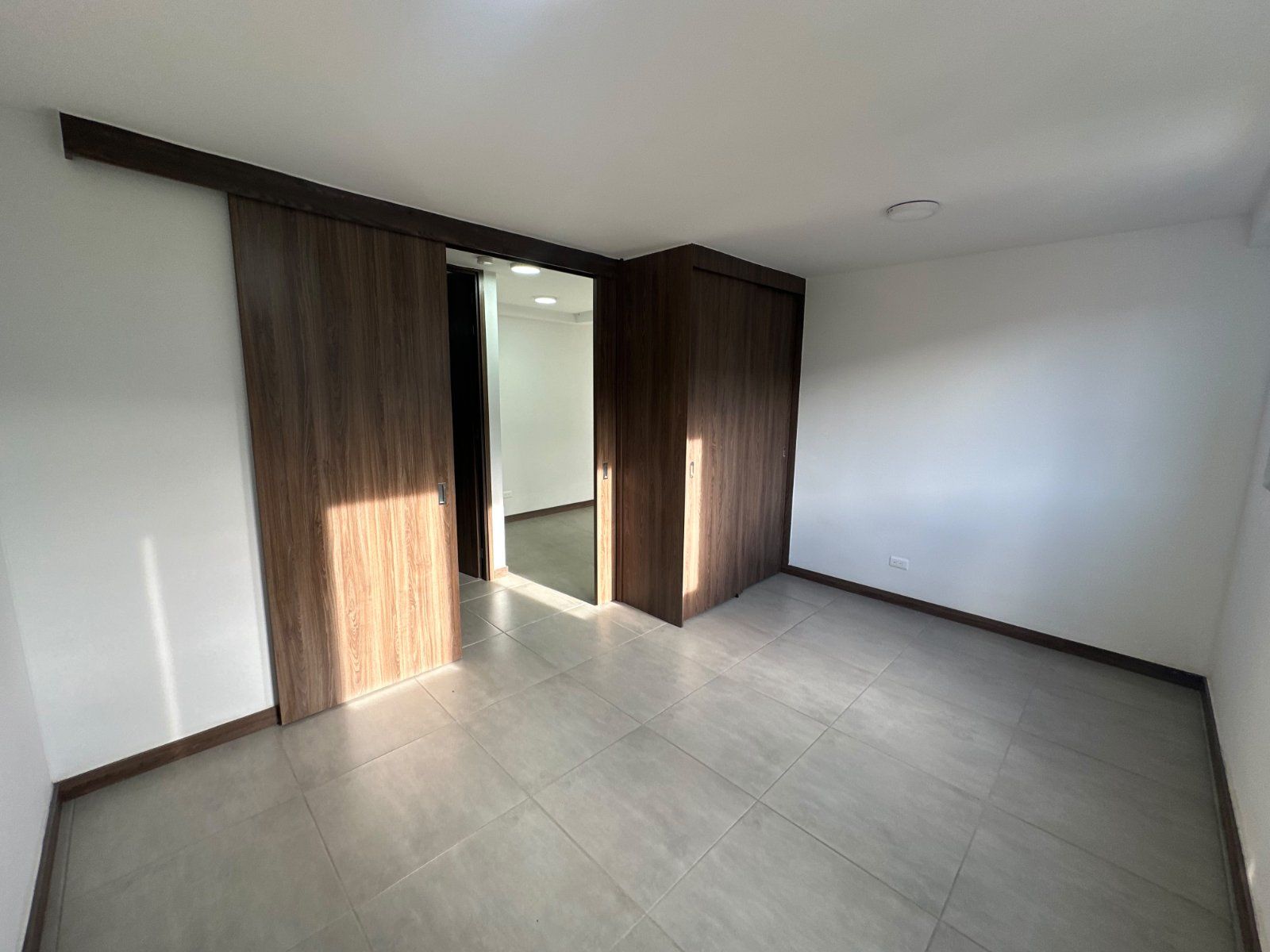 APARTAMENTO EN ARRIENDO UBICADO EN BELLO SECTOR OBRERO - 6