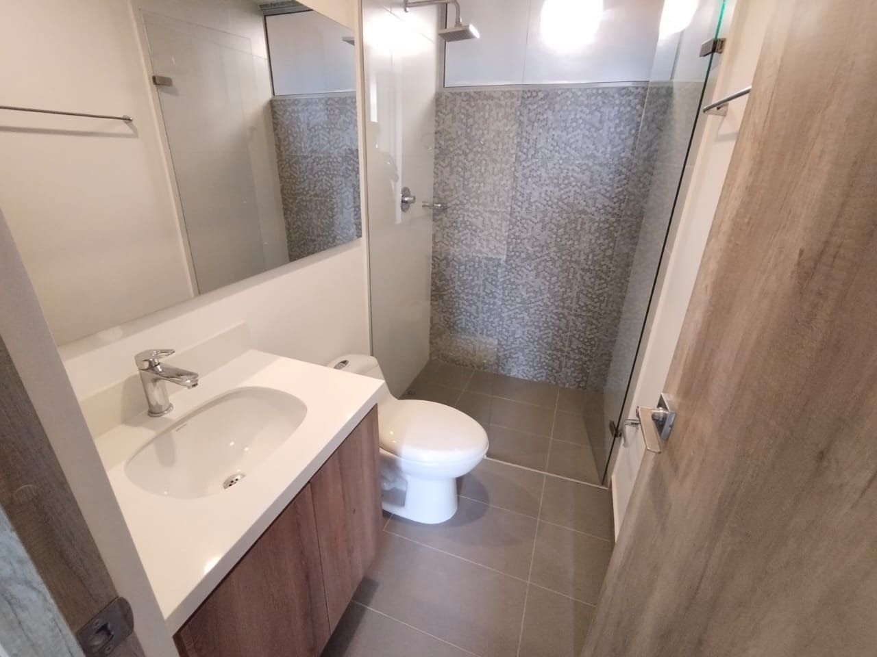 APARTAMENTO EN ARRIENDO UBICADO EN MEDELLIN SECTOR EL POBLADO - 12