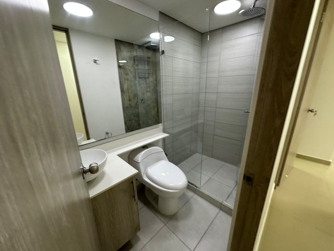 APARTAMENTO EN ARRIENDO UBICADO EN BELLO SECTOR OBRERO - 8