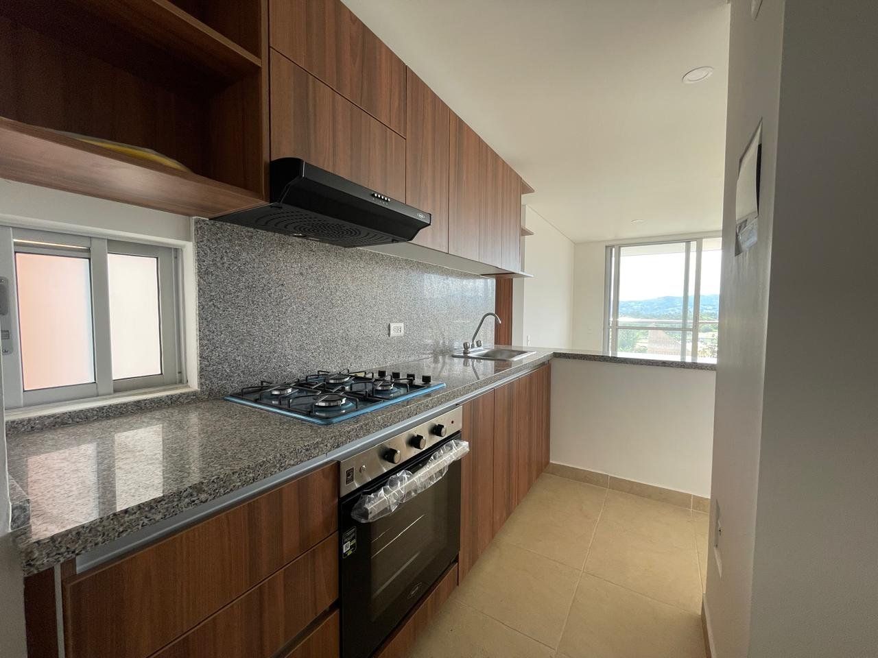 APARTAMENTO EN ARRIENDO UBICADO ENRIONEGRO SECTOR SAN ANTONIO DE PEREIRA - 2