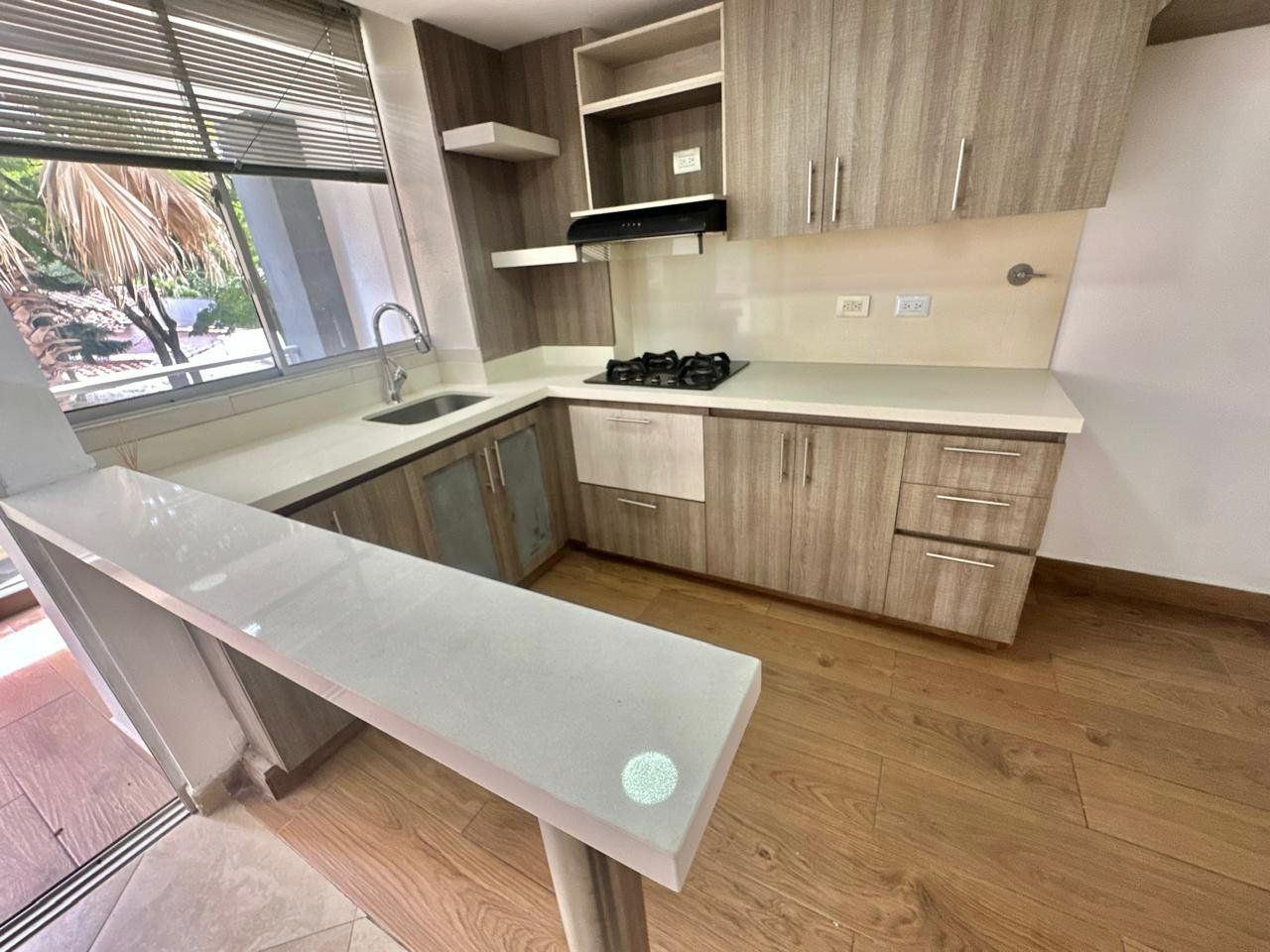 APARTAMENTO EN ARRIENDO UBICADO EN ENVIGADO SECTOR BOSQUES DE ZUNIGA - 3