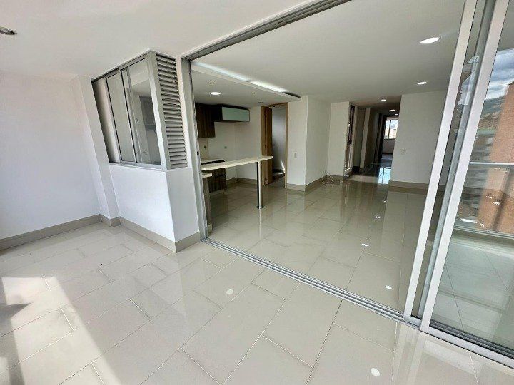 APARTAMENTO EN ARRIENDO UBICADO EN ENVIGADO SECTOR BOSQUES DE ZUNIGA - 3