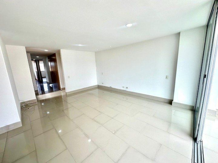 APARTAMENTO EN ARRIENDO UBICADO EN ENVIGADO SECTOR BOSQUES DE ZUNIGA - 2