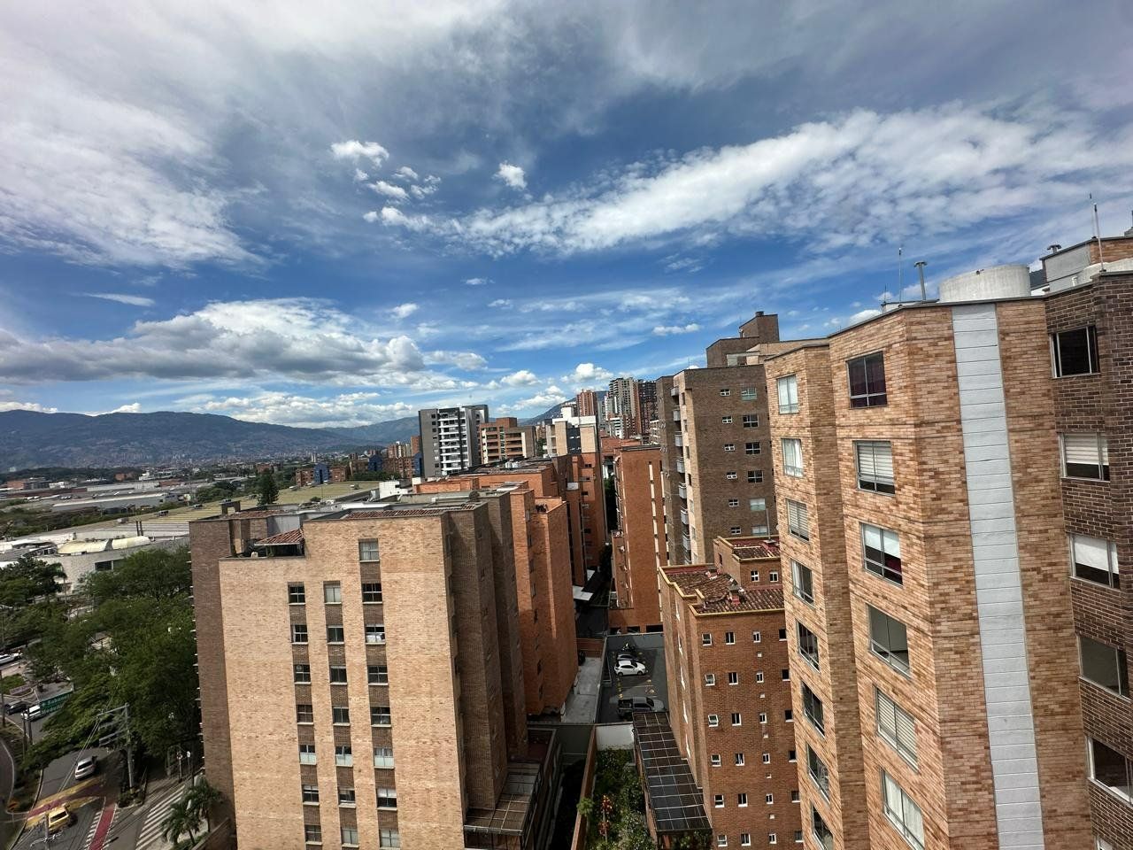 APARTAMENTO EN ARRIENDO UBICADO EN ENVIGADO SECTOR BOSQUES DE ZUNIGA - 12