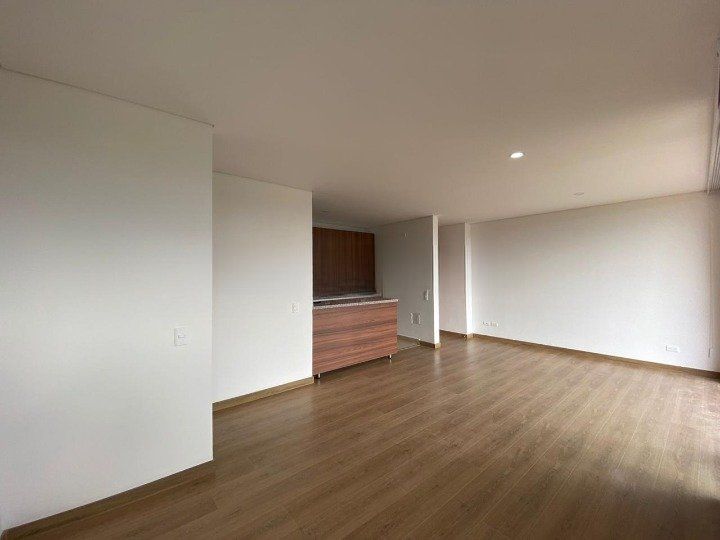 APARTAMENTO EN ARRIENDO UBICADO ENRIONEGRO SECTOR SAN ANTONIO DE PEREIRA - 2