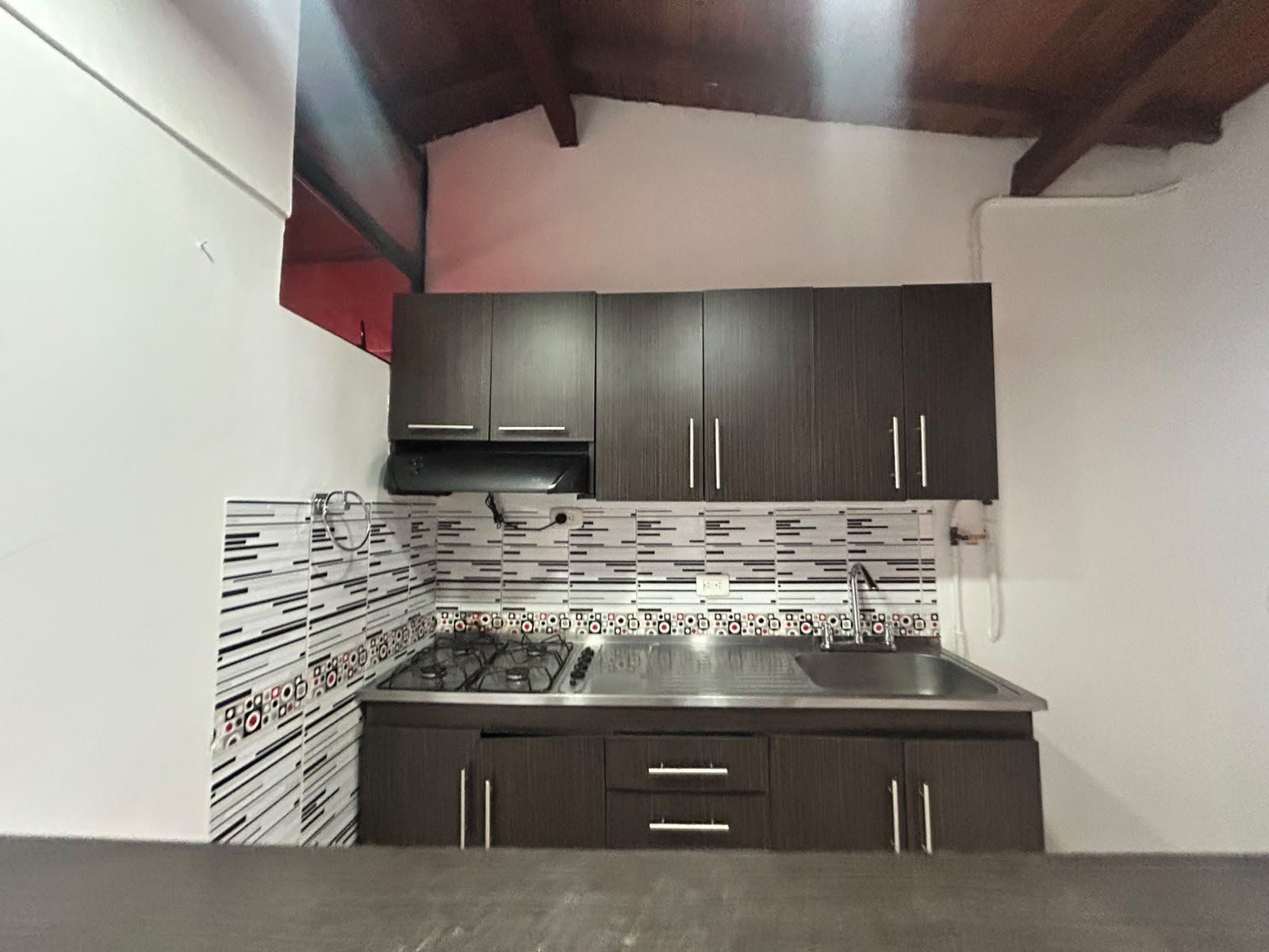 APARTAMENTO EN ARRIENDO UBICADO ENVIGADO SECTOR LOMA DEL ESMERALDAL - 2