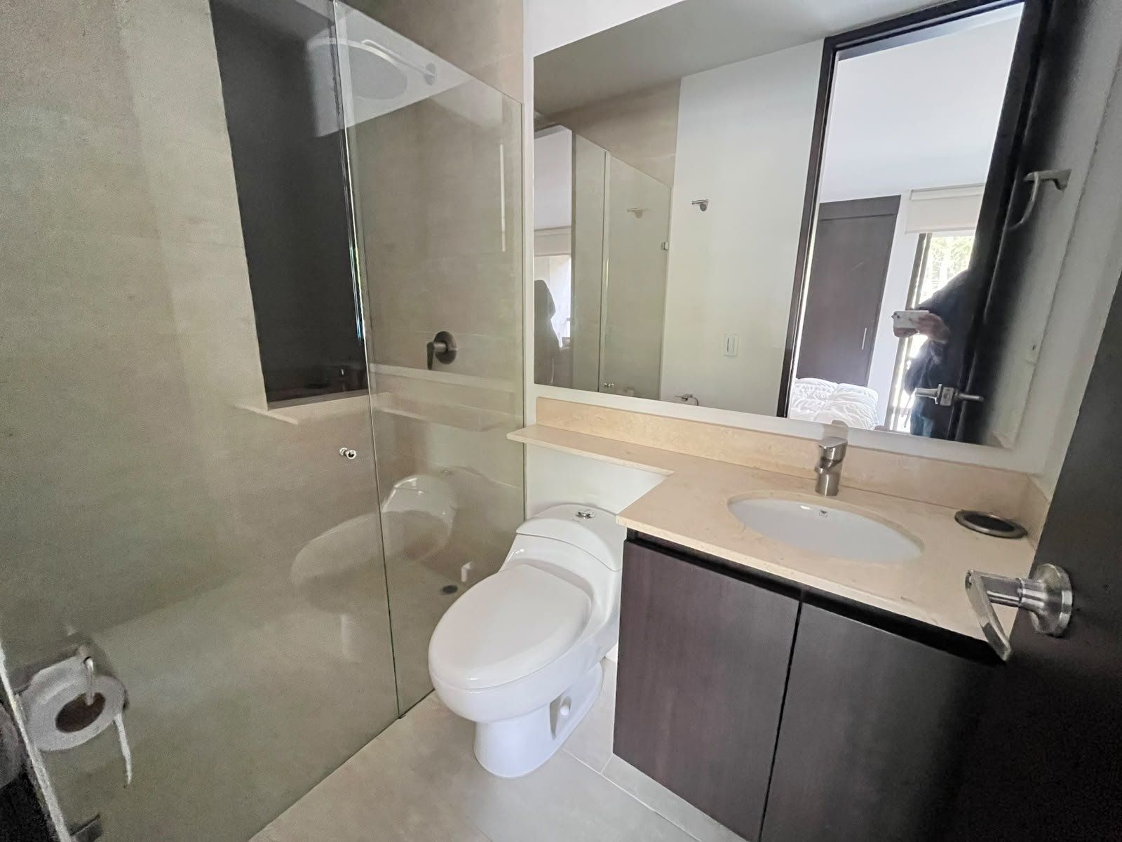 SUITE EN ARRIENDO UBICADA EN RIONEGRO SECTOR LLANOGRANDE - 8