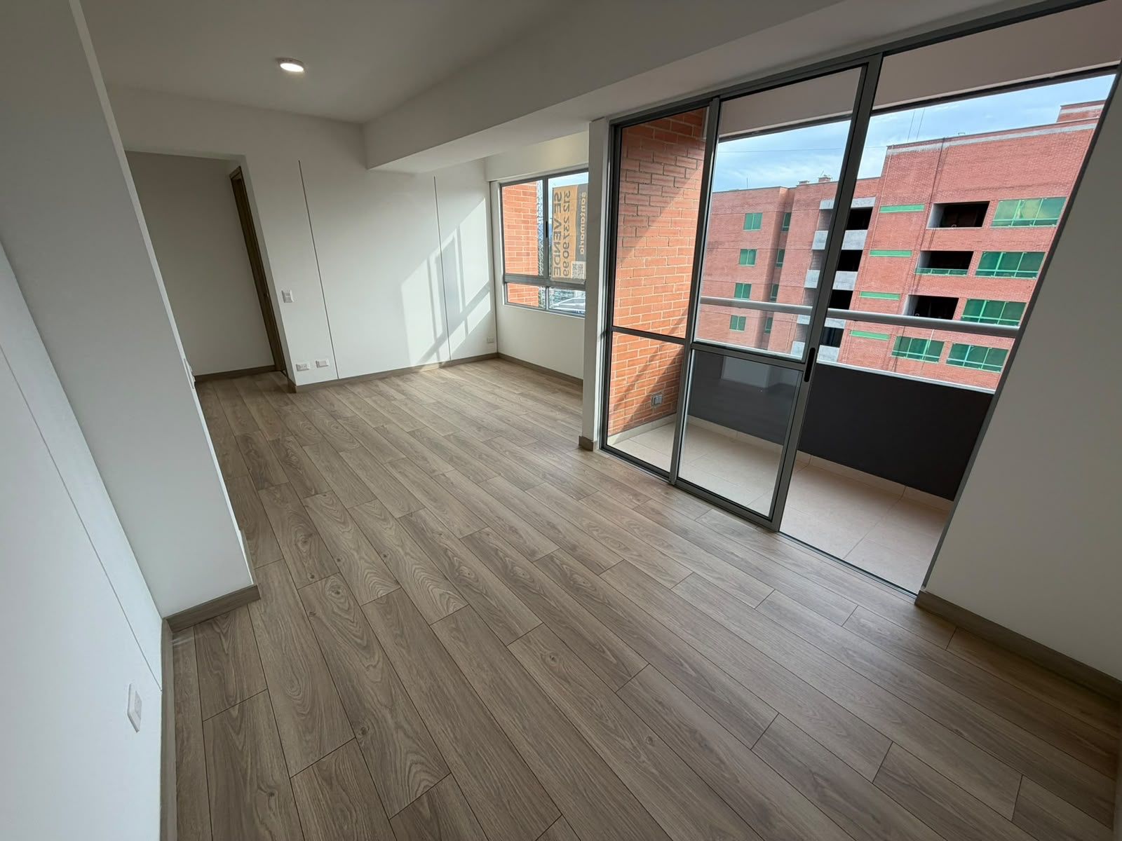 APARTAMENTO EN VENTA UBICADO EN RIONEGRO SECTOR SAN NICOLÁS - 2