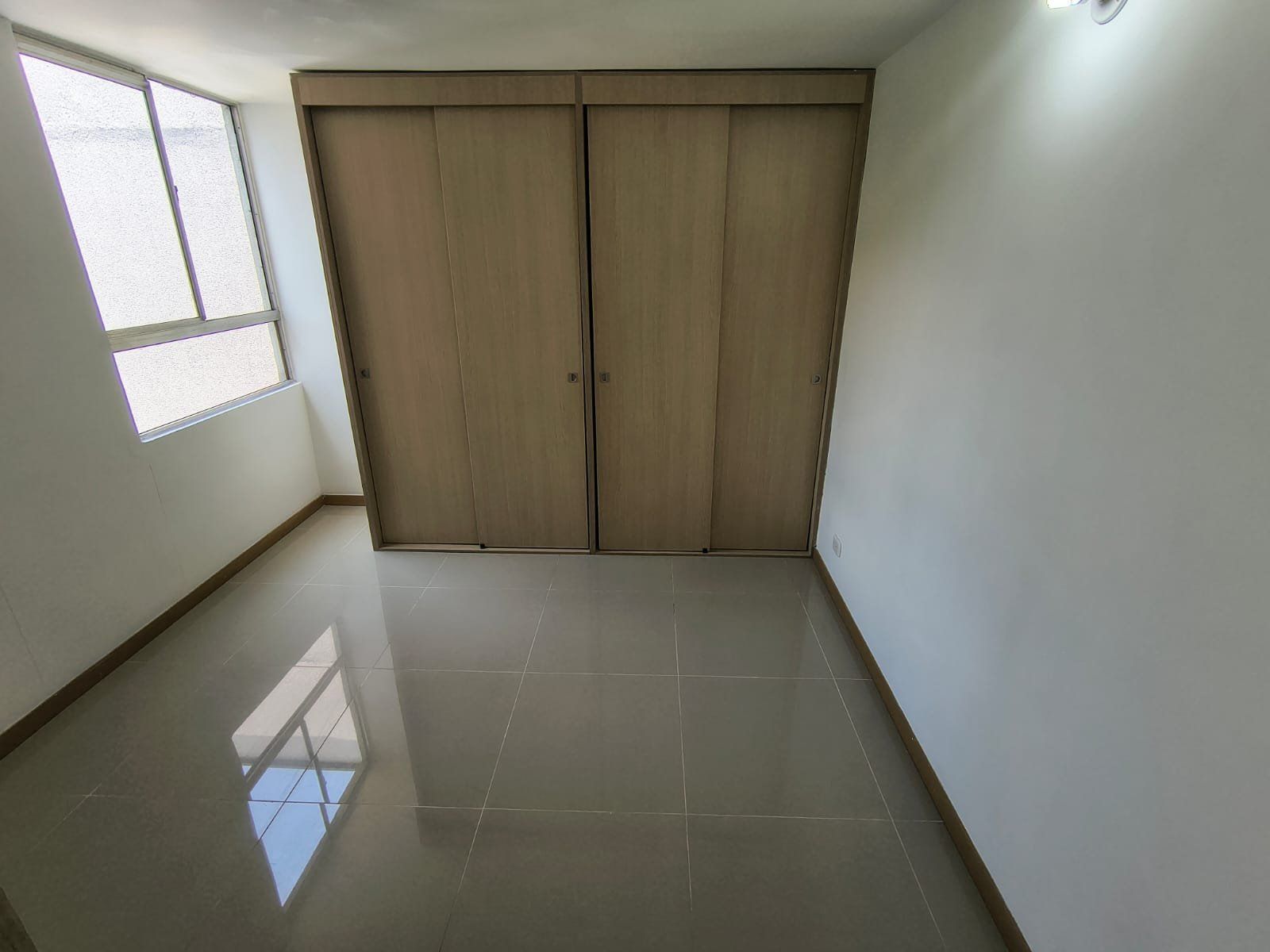 Apartamento en arriendo con 3 habitaciones en Las Antillas, Envigado - 9