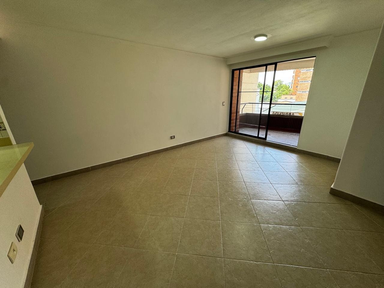 APARTAMENTO EN ARRIENDO UBICADO MEDELLIN SECTOR CONQUISTADORES - 2
