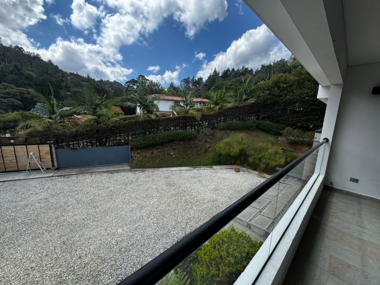 CASA EN ARRIENDO UBICADA EN EL RETIRO SECTOR LA FE - 18