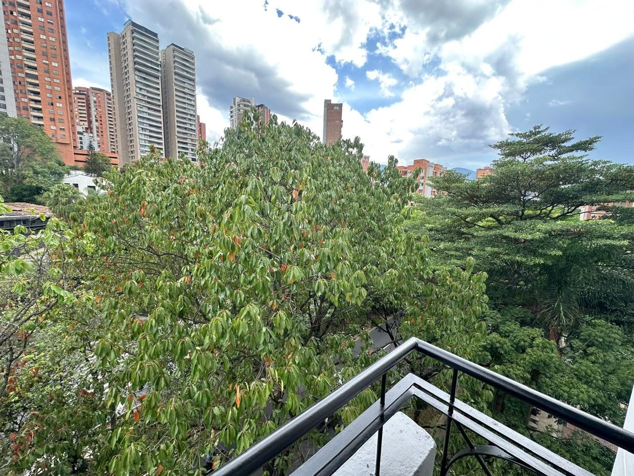 APARTAMENTO EN ARRIENDO UBICADO MEDELLIN SECTOR AGUACATALA - 11