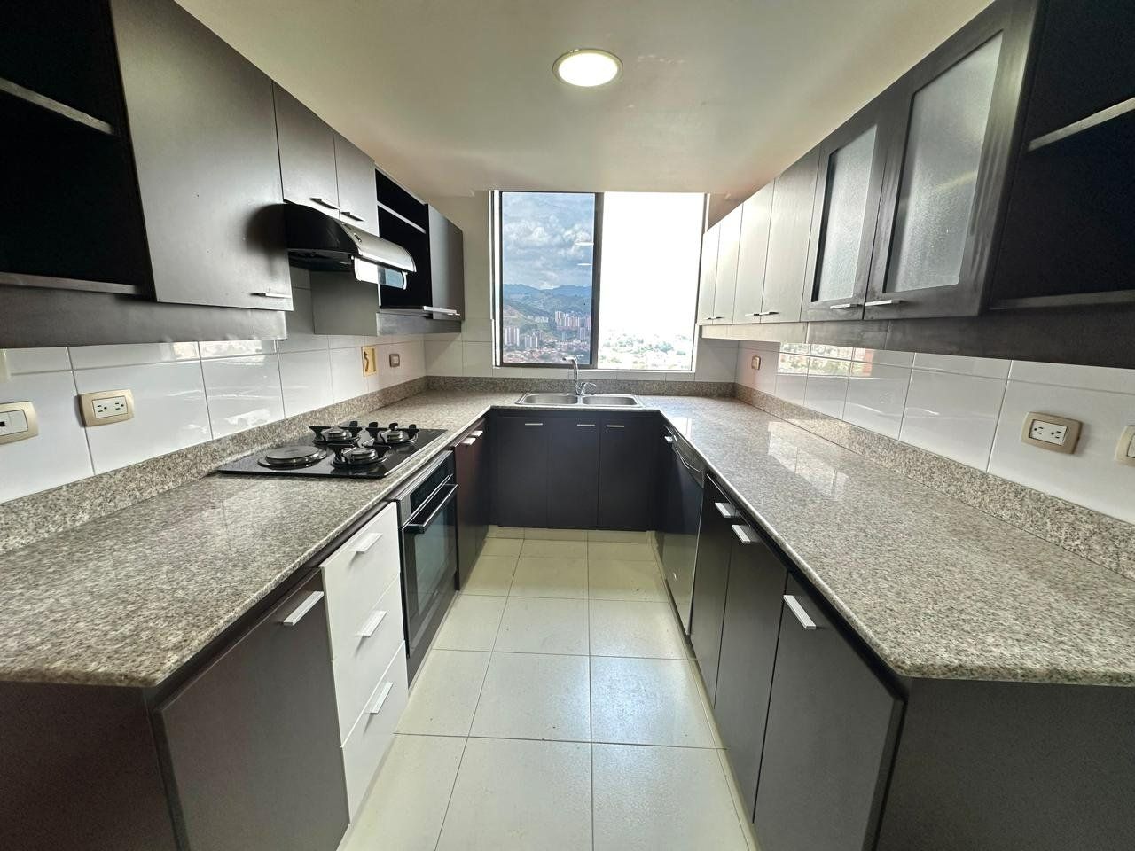 APARTAMENTO EN ARRIENDO UBICADO MEDELLÍN SECTOR SANTA MARÍA DE LOS ÁNGELES - 3