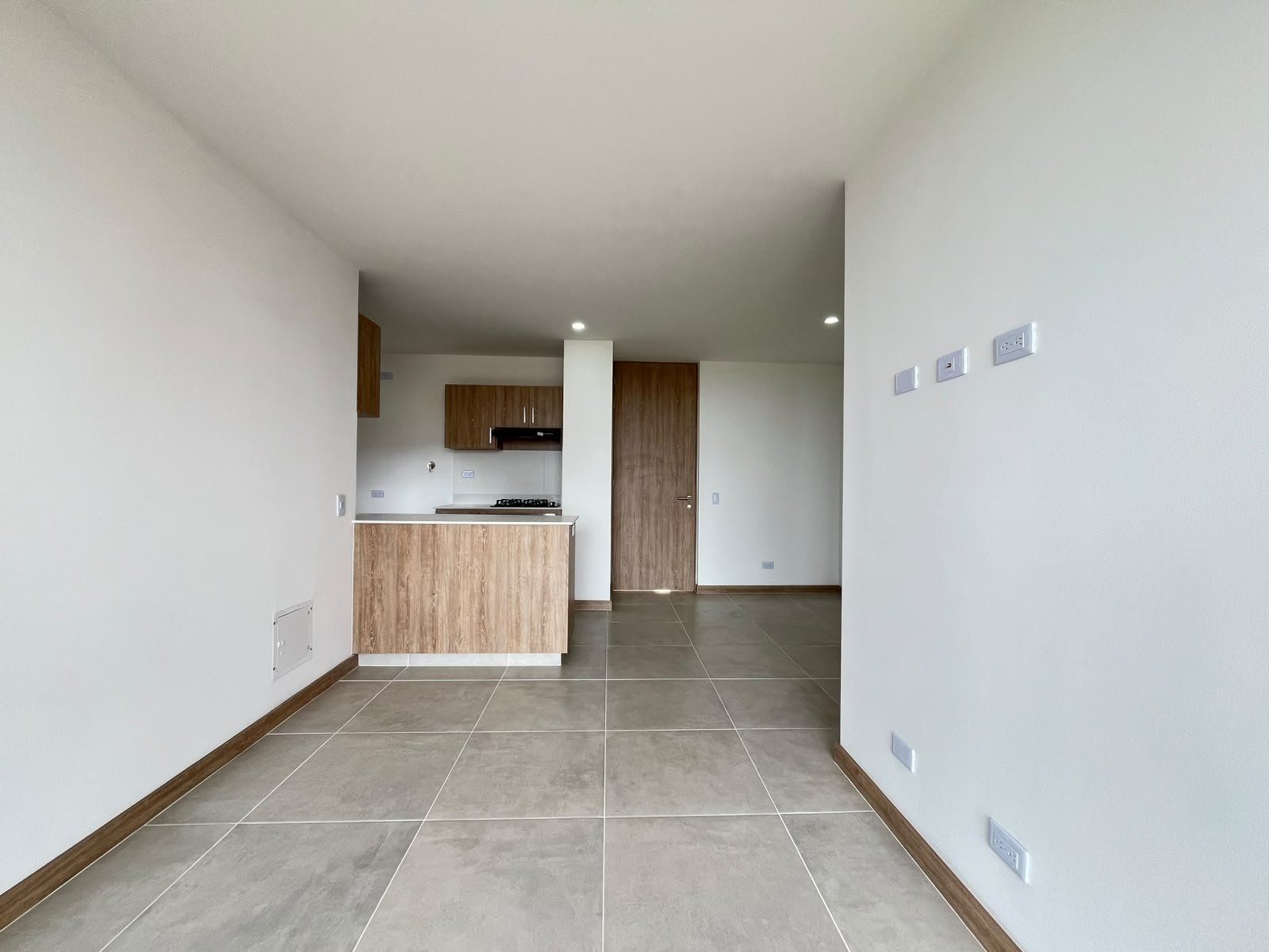 APARTAMENTO EN ARRIENDO UBICADO EN RIONEGRO SECTOR LOS COLEGIOS - 2