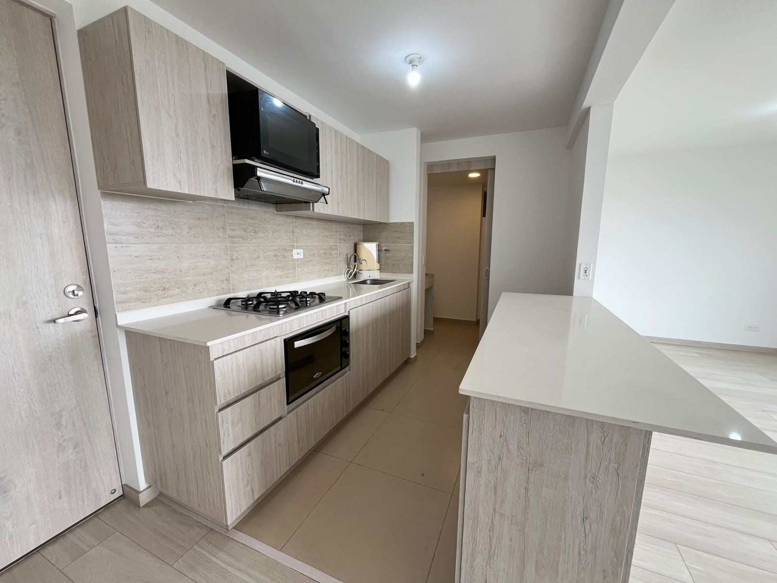 APARTAMENTO EN ARRIENDO UBICADO EN RIONEGRO SECTOR SAN ANTONIO DE PAREIRA - 2