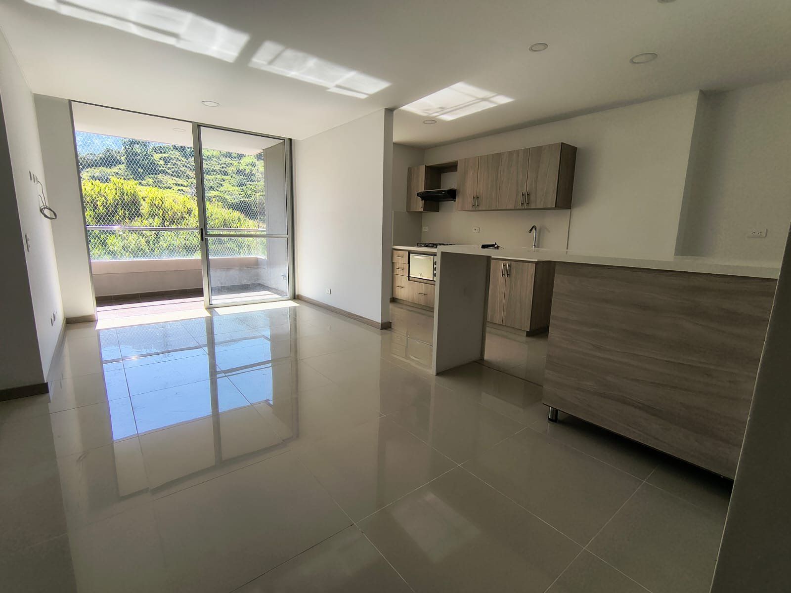 APARTAMENTO EN VENTA UBICADO EN ENVIGADO SECTOR CHINGUI