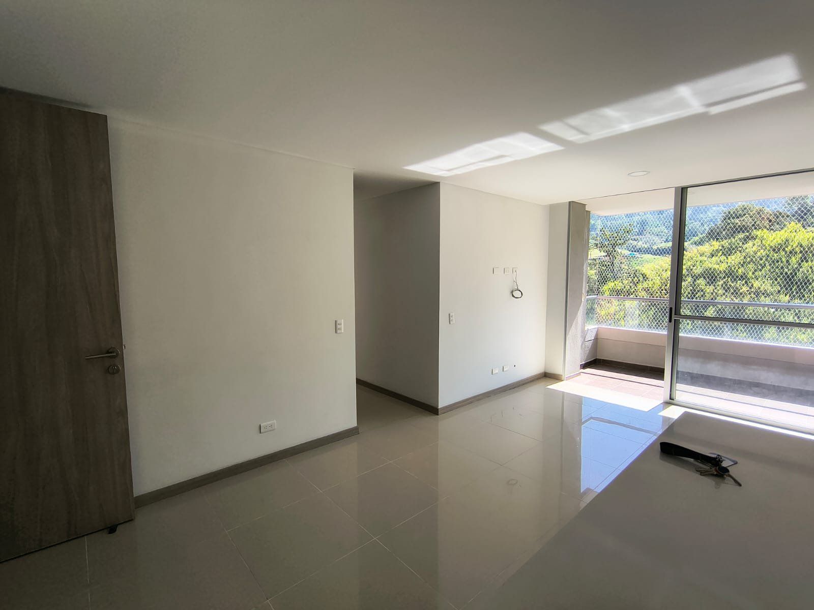 APARTAMENTO EN VENTA UBICADO EN ENVIGADO SECTOR CHINGUI - 2