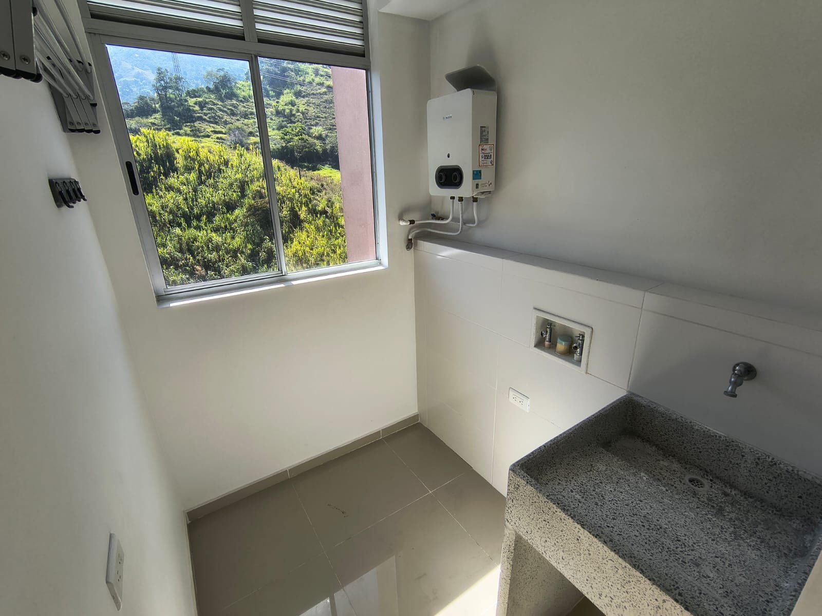 APARTAMENTO EN VENTA UBICADO EN ENVIGADO SECTOR CHINGUI - 15