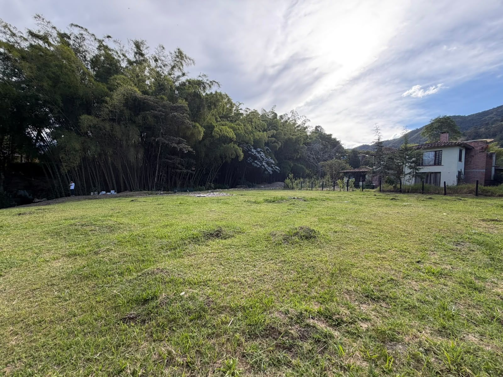 LOTE EN VENTA UBICADO EN LA CEJA - 13